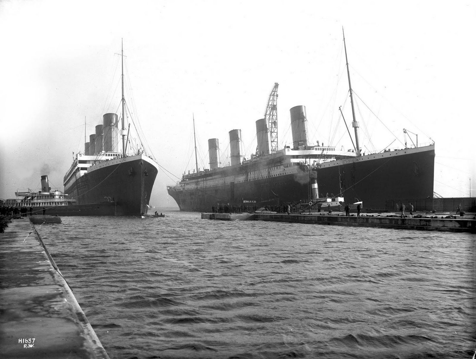 редкие кадры титаника, айсберг потопивший <a href='/sea-catastrof/item/335-titanik.html'><a href='/sea-catastrof/item/335-titanik.html'>Титаник</a> </a> , исторические кадры титаника