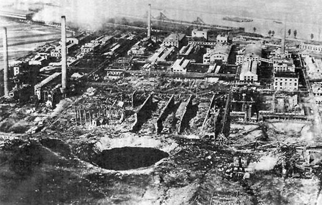 21 сентября 1921 Взрыв на химзаводе в Оппау, Германия