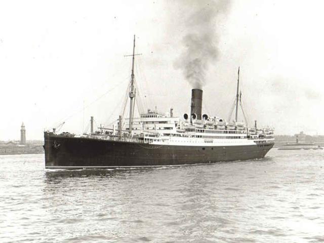 Британское транспортное судно «ЛАКОНИЯ»
