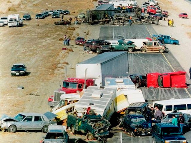 Одна из самых крупных аварий в США,29 ноября 1991 в Калифорнии